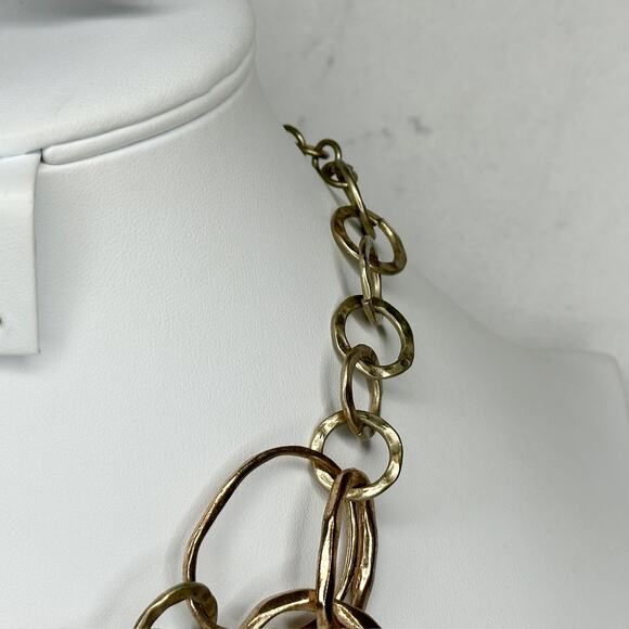 Chicos Hammered Chain Link Statement Necklace Gold Tone ✨ - Picture 6 of 9